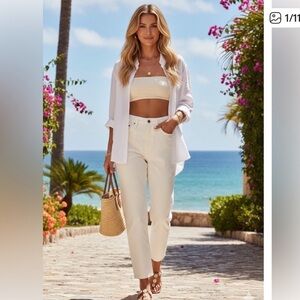 Edwin "Hana" Classic Straight Crop button fly jeans in the color 'White Noise'.